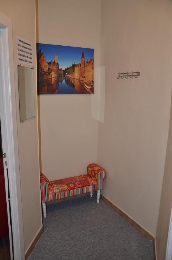 Apartment Sariks Place Bruges Room photo